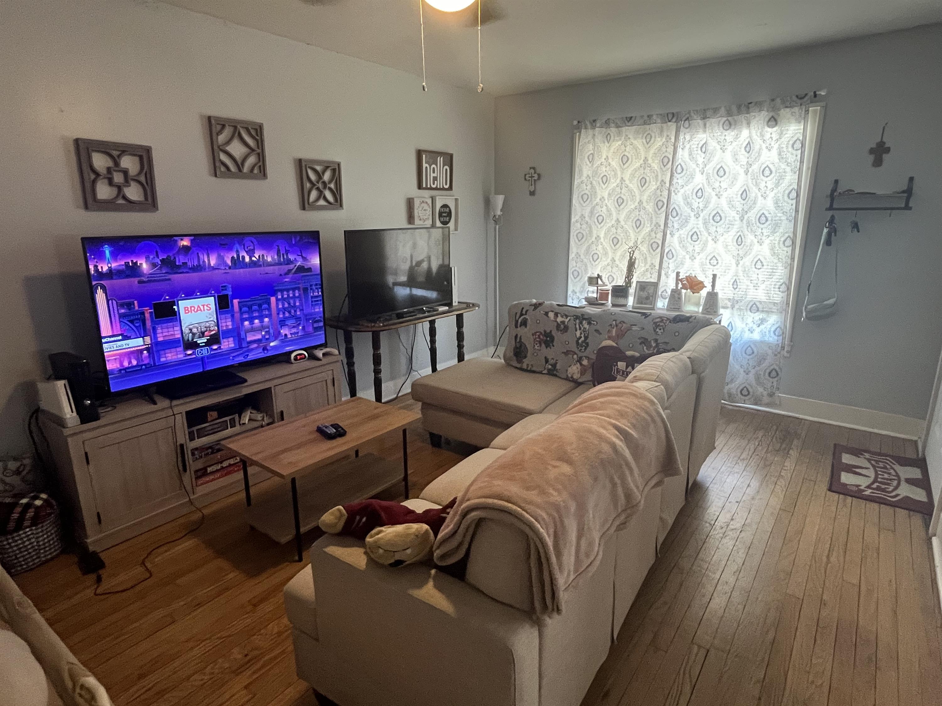 Property thumbnail image