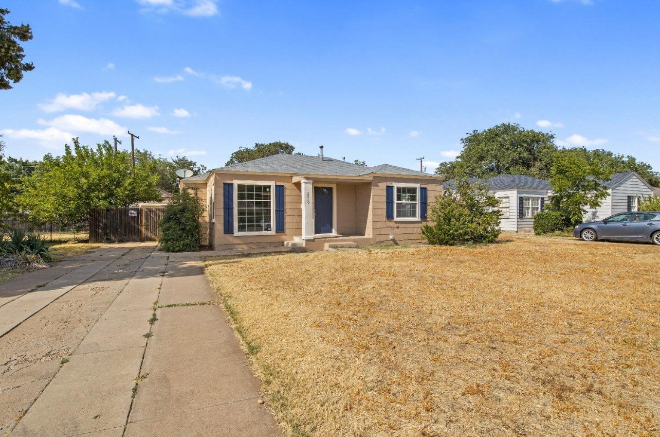 Property main image