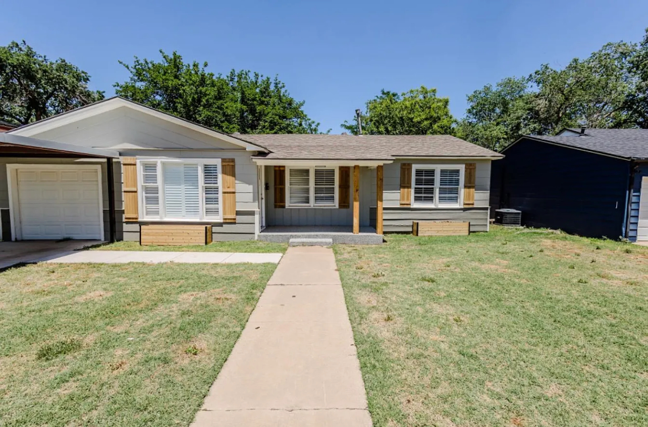 3706 26th Street 2